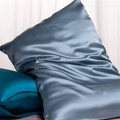Sarung Bantal Sutra Eropa